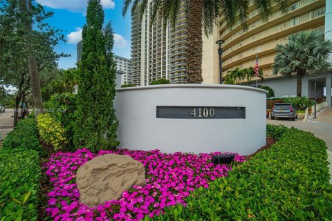 Copropriété à vendre à Fort Lauderdale, Floride: 2 chambres, 164.44 m2 № 1311356 - photo 14