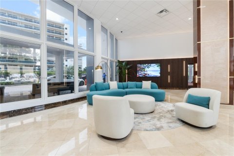 Copropriété à vendre à Fort Lauderdale, Floride: 2 chambres, 164.44 m2 № 1311356 - photo 19