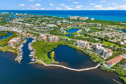 Condo in Jupiter, Florida, 3 bedrooms  № 1159871 - photo 1