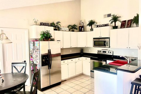 House in Boynton Beach, Florida 2 bedrooms, 89.19 sq.m. № 1159964 - photo 11