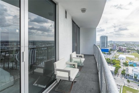 Condominio en venta en Miami, Florida, 1 dormitorio, 73.49 m2 № 1292577 - foto 21