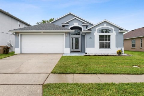 Villa ou maison à vendre à Kissimmee, Floride: 3 chambres, 164.07 m2 № 1337133 - photo 1