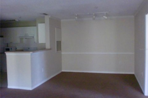 Condo in Tampa, Florida, 2 bedrooms  № 1352286 - photo 5