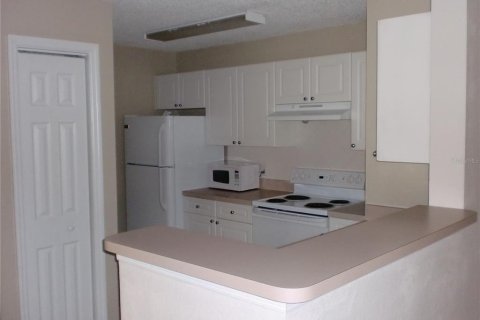 Condo in Tampa, Florida, 2 bedrooms  № 1352286 - photo 2