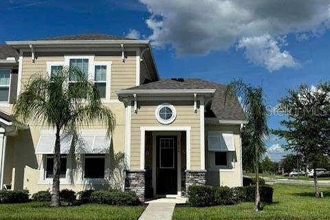 Townhouse in WATERBROOKE in Clermont, Florida 3 bedrooms, 154.78 sq.m. № 1352303 - photo 1