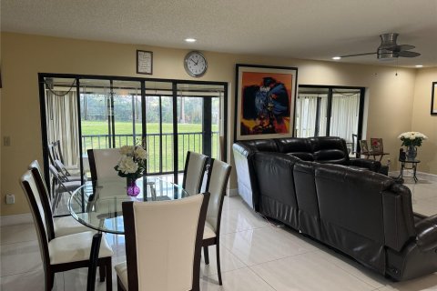 Copropriété à vendre à Boca Raton, Floride: 2 chambres, 131.09 m2 № 1045695 - photo 11