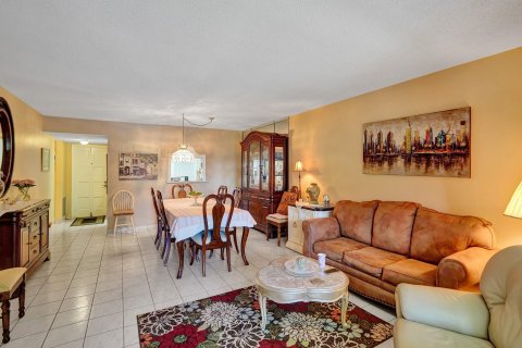 Condo in Lauderdale Lakes, Florida, 2 bedrooms  № 1031471 - photo 25