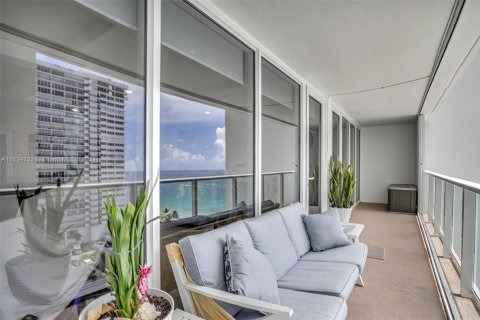 Copropriété à vendre à Fort Lauderdale, Floride: 2 chambres, 173.73 m2 № 1295002 - photo 26