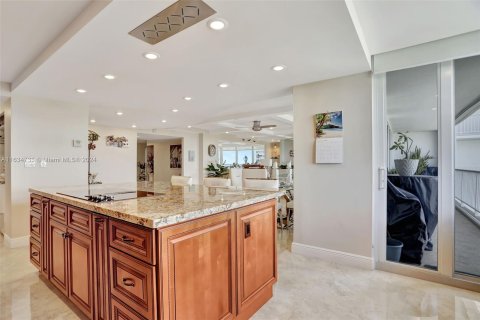 Copropriété à vendre à Fort Lauderdale, Floride: 2 chambres, 173.73 m2 № 1295002 - photo 13