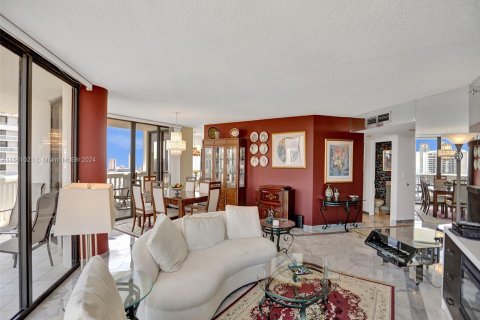 Condo in Aventura, Florida, 3 bedrooms  № 1098320 - photo 9