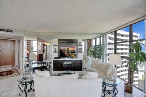 Condominio en venta en Aventura, Florida, 3 dormitorios, 174.66 m2 № 1098320 - foto 8