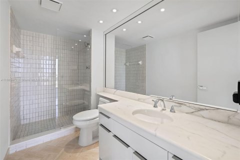 Copropriété à vendre à Aventura, Floride: 2 chambres, 176.61 m2 № 1381631 - photo 18