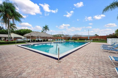 Copropriété à vendre à Hobe Sound, Floride: 2 chambres, 95.32 m2 № 1050068 - photo 4