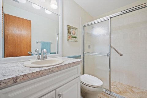 Condo in Hobe Sound, Florida, 2 bedrooms  № 1050068 - photo 9