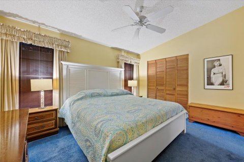 Condo in Hobe Sound, Florida, 2 bedrooms  № 1050068 - photo 10