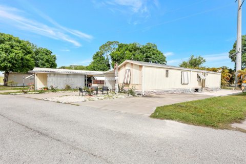 Immobilier commercial à vendre à Okeechobee, Floride № 1050066 - photo 2