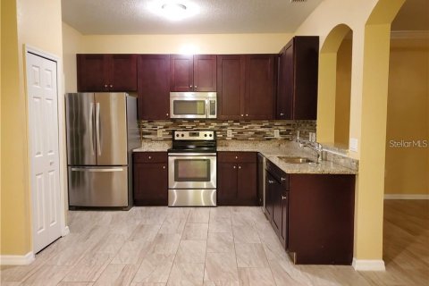 Townhouse in Windermere, Florida 3 bedrooms, 138.42 sq.m. № 1287794 - photo 11