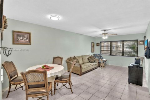 Condominio en venta en Boca Raton, Florida, 1 dormitorio, 64.75 m2 № 1207157 - foto 23