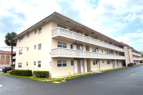 Condo in Boca Raton, Florida, 1 bedroom  № 1207157 - photo 8