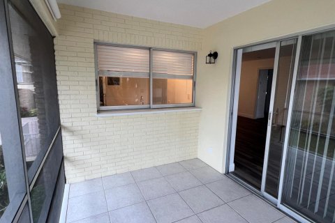 Condo in Palm Beach Gardens, Florida, 1 bedroom  № 1045629 - photo 5