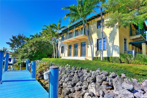 Villa ou maison à vendre à Coral Gables, Floride: 6 chambres, 591.6 m2 № 1332278 - photo 12