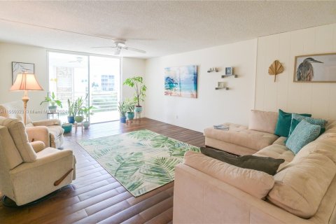 Condominio en venta en Dania Beach, Florida, 2 dormitorios, 106.28 m2 № 1071031 - foto 6