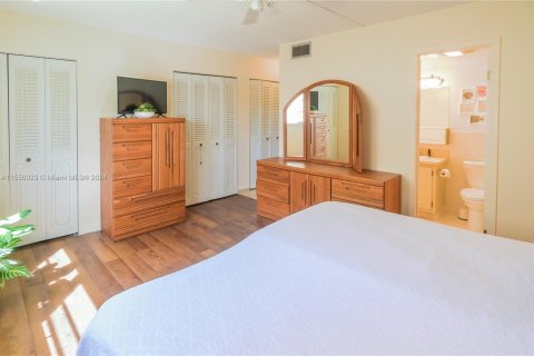 Condominio en venta en Dania Beach, Florida, 2 dormitorios, 106.28 m2 № 1071031 - foto 19