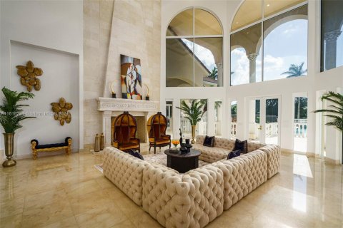 Villa ou maison à vendre à Weston, Floride: 10 chambres, 1327.95 m2 № 1239462 - photo 3