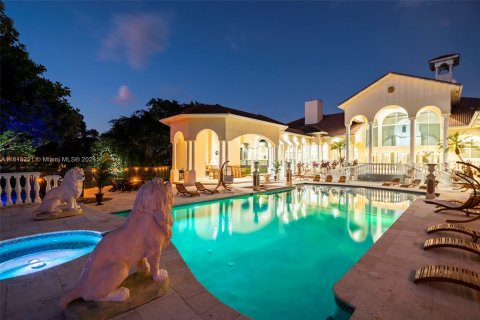 Villa ou maison à vendre à Weston, Floride: 10 chambres, 1327.95 m2 № 1239462 - photo 10