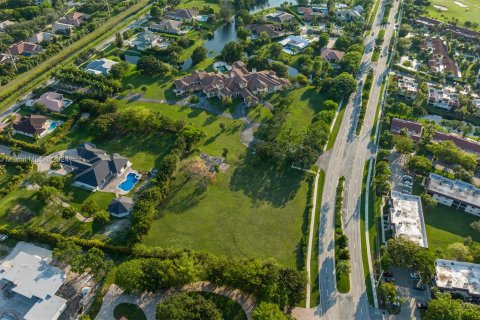 Villa ou maison à vendre à Weston, Floride: 10 chambres, 1327.95 m2 № 1239462 - photo 14