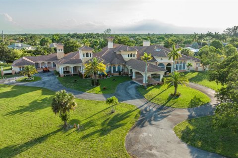 Villa ou maison à vendre à Weston, Floride: 10 chambres, 1327.95 m2 № 1239462 - photo 12