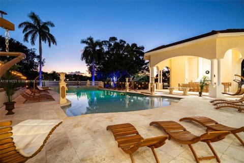 Villa ou maison à vendre à Weston, Floride: 10 chambres, 1327.95 m2 № 1239462 - photo 24