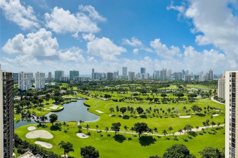 Condo in Aventura, Florida, 2 bedrooms  № 1241257 - photo 14