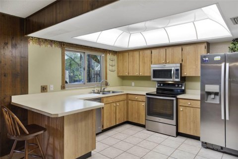 Casa en venta en Brandon, Florida, 3 dormitorios, 152.36 m2 № 1019079 - foto 8