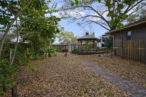 Villa ou maison à vendre à Brandon, Floride: 3 chambres, 152.36 m2 № 1019079 - photo 27