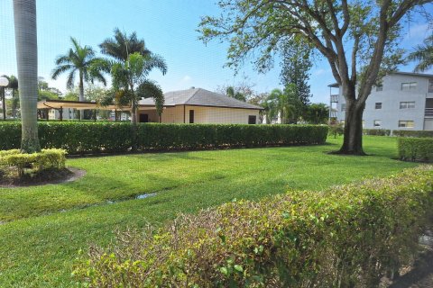 Copropriété à vendre à Boca Raton, Floride: 2 chambres, 78.04 m2 № 1058812 - photo 17