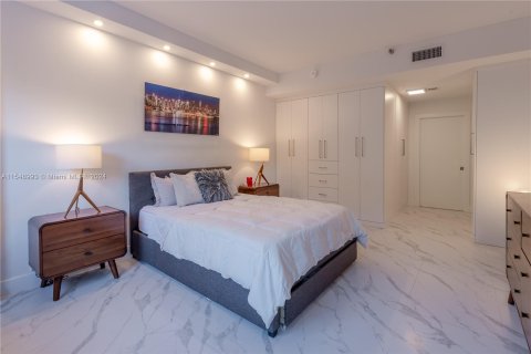 Condominio en venta en Key Biscayne, Florida, 2 dormitorios, 136.29 m2 № 1059870 - foto 16