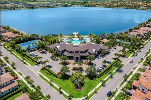 Villa ou maison à vendre à Parkland, Floride: 5 chambres, 343.27 m2 № 1070487 - photo 4