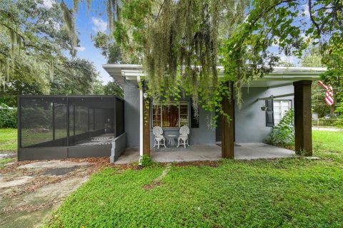 Villa ou maison à vendre à Tampa, Floride: 2 chambres, 86.4 m2 № 1361722 - photo 1