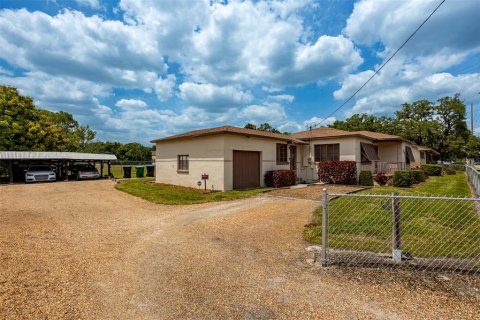 House in Tampa, Florida 2 bedrooms, 114.83 sq.m. № 1296286 - photo 10