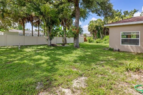 Villa ou maison à vendre à North Port, Floride: 3 chambres, 110 m2 № 1296287 - photo 26