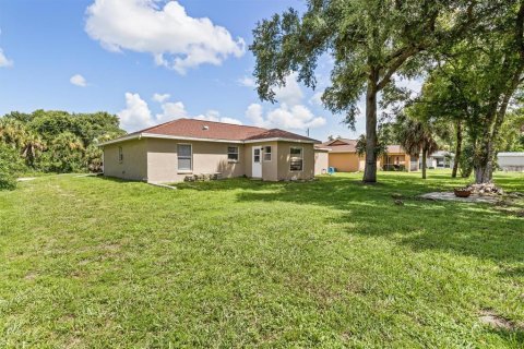 Villa ou maison à vendre à North Port, Floride: 3 chambres, 110 m2 № 1296287 - photo 28