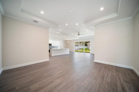 Villa ou maison à vendre à Lutz, Floride: 3 chambres, 194.44 m2 № 1030213 - photo 9