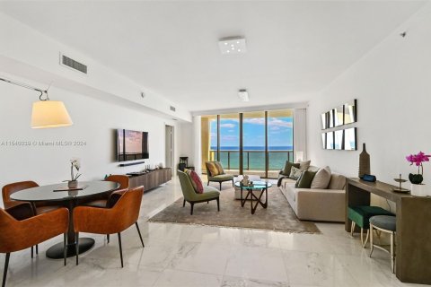 Copropriété à vendre à Sunny Isles Beach, Floride: 3 chambres, 221.39 m2 № 1033221 - photo 13