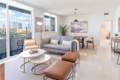 Condo in Aventura, Florida, 3 bedrooms  № 1033259 - photo 2