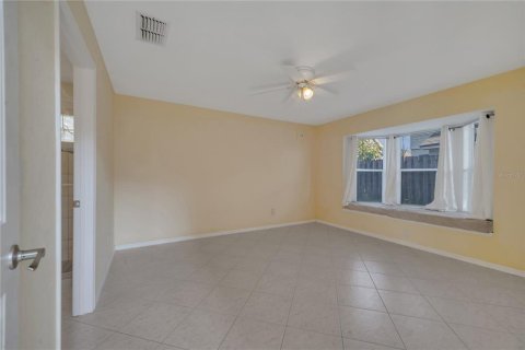 Casa en venta en Orlando, Florida, 4 dormitorios, 155.8 m2 № 1385004 - foto 17