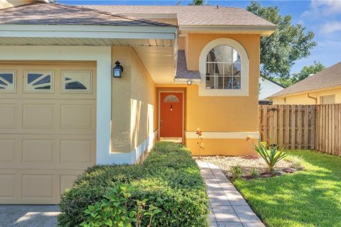 Casa en venta en Orlando, Florida, 4 dormitorios, 155.8 m2 № 1385004 - foto 2