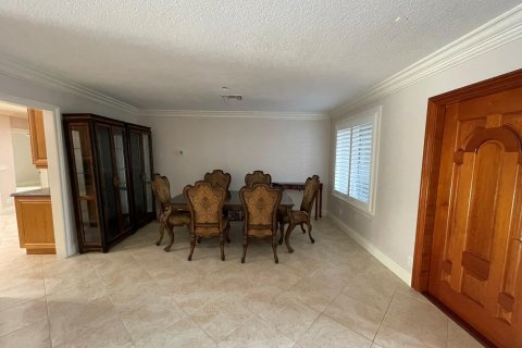 Villa ou maison à vendre à Lighthouse Point, Floride: 3 chambres, 246.19 m2 № 1026910 - photo 18