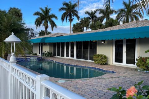 Villa ou maison à vendre à Lighthouse Point, Floride: 3 chambres, 246.19 m2 № 1026910 - photo 29