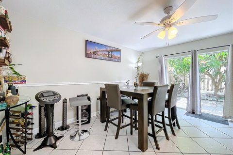 Casa en venta en Margate, Florida, 3 dormitorios, 167.97 m2 № 1253966 - foto 5